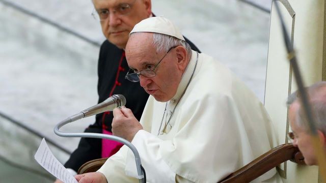 Papa diz que guerras destroem todos os povos envolvidos