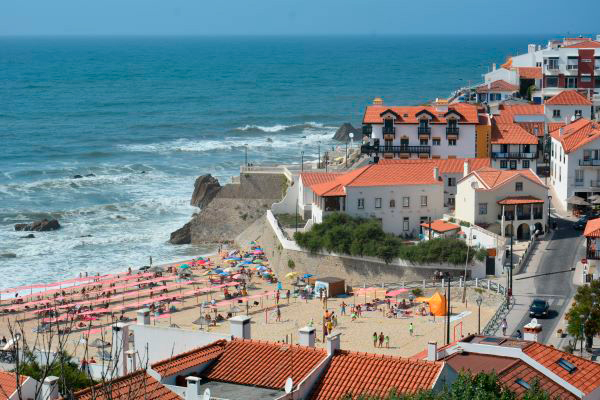 SÃO PEDRO DE MOEL E PRAIA VELHA GALARDOADAS COM BANDEIRA AZUL