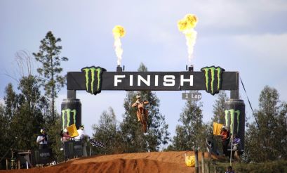 Águeda | Os melhores pilotos do mundo brilham no Crossódromo Internacional do Casarão