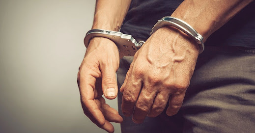 Detido homem que perseguia e ameaçava ex-companheira
