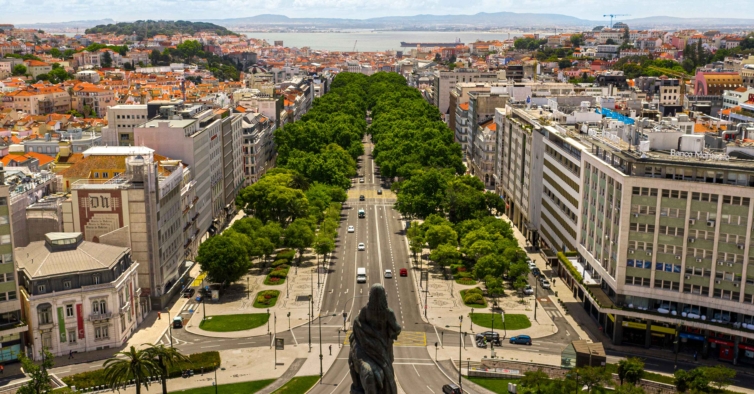 Há novas regras em Lisboa: limites de velocidade reduzidos, Avenida da Liberdade sem trânsito aos domingos e feriados
