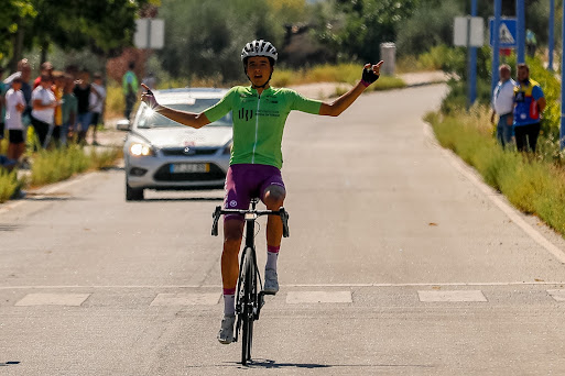 Gonçalo Tavares termina Volta a Portugal de Juniores com vitórias em duas etapas