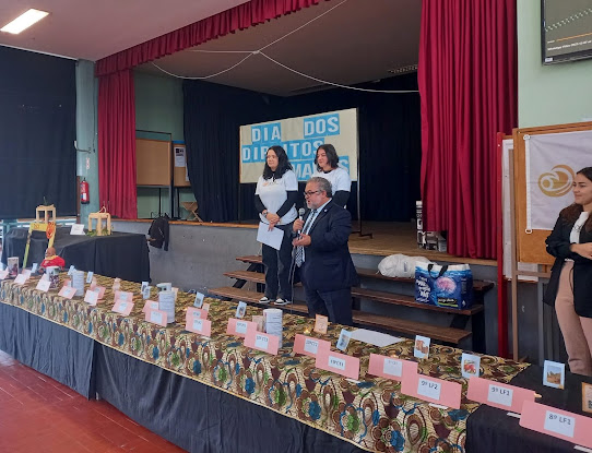 Cantanhede | Iniciativa da Escola Secundária do Agrupamento de Escolas Lima de Faria. Mealheiros de turma ajudam a manter Jardim de Infância na Ilha de Sogá