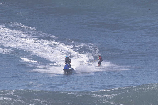 Surfista morre na Praia da Norte, na Nazaré