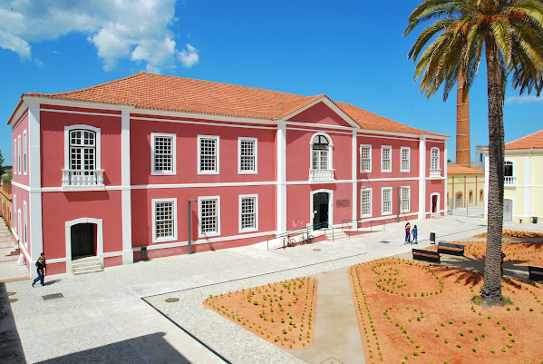 HÁ FESTA DO LIVRO NA MARINHA GRANDE