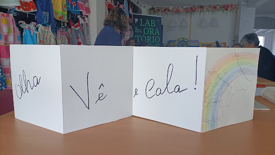 Biblioteca Municipal de Reguengos de Monsaraz recebe instalação que resultou do Laboratório de Artes Visuais
