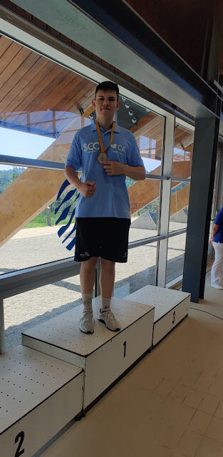 CAMPEONATO REGIONAL DE NATAÇÃO ADAPTADA BOGDAN ZAPOROZHETS CONQUISTA 2 TÍTULOS