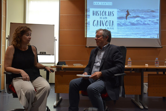 Marinha Grande | LIVRO “HISTÓRIAS DE UMA GAIVOTA E OUTRAS” APRESENTADO NA BIBLIOTECA MUNICIPAL