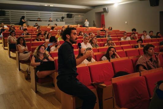 TORRES VEDRAS REFLETIU SOBRE A CULTURA COM “CENÁRIOS PRESENTES”