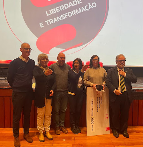 Isabel Bernardo, do Agrupamento de Escolas Lima-de-Faria, recebeu menção honrosa. Professora de Cantanhede entre as 3 finalistas do Prémio Professor Bibliotecário
