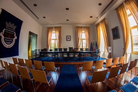 Para apreciar e aprovar o Orçamento e as GOP para 2024. ASSEMBLEIA MUNICIPAL DE CASTELO DE PAIVA REUNE EM SESSÃO ORDINÁRIA