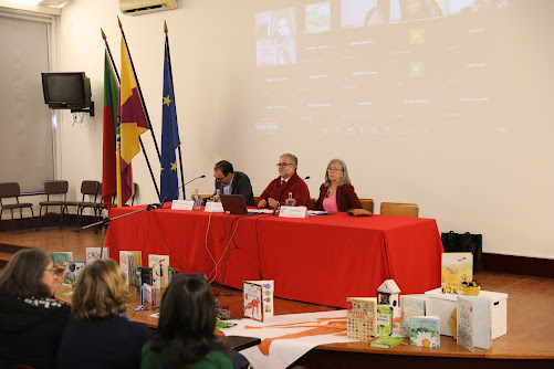 Cantanhede | Dia 22 de fevereiro a Biblioteca Municipal recebeu sessão Encontro (D)Escola: construção de uma comunidade aprendente