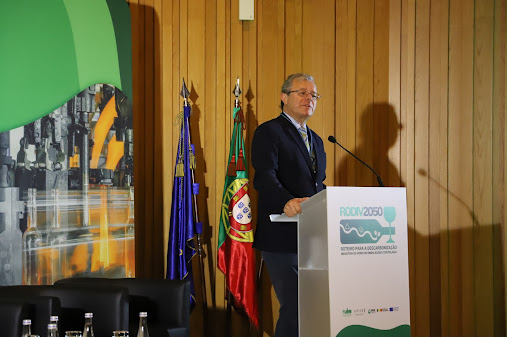 ROTEIRO PARA A DESCARBONIZAÇÃO NO VIDRO DEBATIDO NA MARINHA GRANDE
