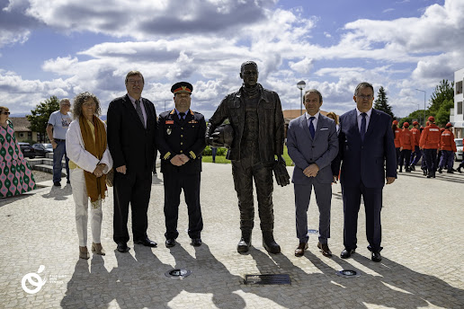 Figueiró dos Vinhos | Monumento de Homenagem aos Bombeiros inaugurado no dia de Aniversário da Corporação de Figueiró dos Vinhos