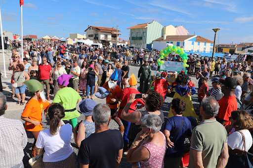 Marinha Grande | CARNAVAL DE VERÃO ANIMOU PRAIA DA VIEIRA