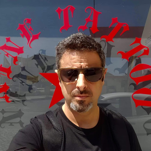 Marinha Grande | RAUL MOREIRA EXPÕE PINTURA NO EDIFÍCIO COSMOS