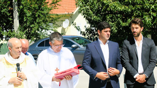 INAUGURADAS EM SANTA MARIA DE SARDOURA AS OBRAS DE REQUALIFICAÇÃO DA PRAÇA DE SÁ