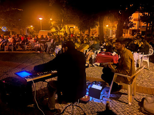 CINE-CONCERTO ENCHEU DE PÚBLICO O LARGO SÃO JOÃO EM CANTANHEDE