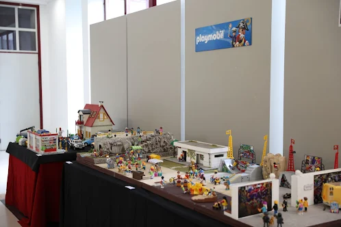 Até ao dia 26 de junho. Exposição “Universo mágico Playmobil – Aventuras em miniatura” patente na Biblioteca Municipal de Cantanhede