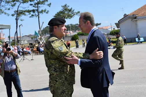 Presidente da Câmara de Aveiro distinguido pelo Exército com Medalha de Mérito de 1.ª Classe