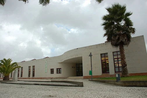 Cantanhede | “Histórias sem fronteiras” sobem ao palco a 14 de junho. Alunos da AtrapalhArte mostram dotes na Biblioteca Municipal