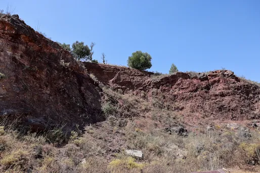 MUNICIPIO DE SILVES ASSINA ACORDOS DE COLABORAÇÃO COM PROPRIETÁRIOS DE PRÉDIOS ONDE SE LOCALIZAM GEOSSÍTIOS COM INTERESSE DE CLASSIFICAÇÃO