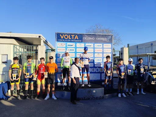 Bruno Nogueira (Cantanhede Cycling/VESAM) venceu ao sprint na Tocha. Vitória ficou em casa na Volta ao Concelho de Cantanhede