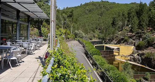 Proença-a-Nova | Município abre Cessão de Exploração do Bar-Restaurante da Praia Fluvial da Fróia