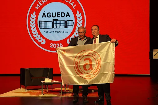 Câmara de Águeda distinguida com Bandeira de Mérito Social em gala nacional