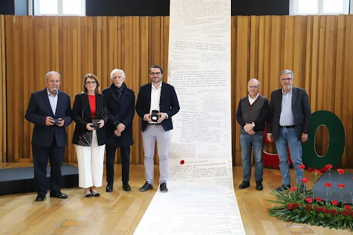 Marinha Grande | 50 ANOS DA CONSTITUIÇÃO ASSINALADOS COM REFLEXÃO SOBRE DEMOCRACIA E FUTURO DO PAÍS