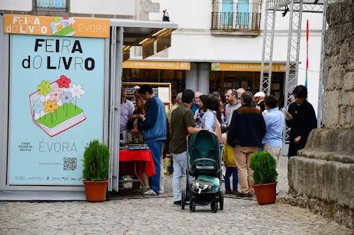 “Foi Évora que se abriu ao mundo”. Autarquia faz balanço positivo da Feira do Livro