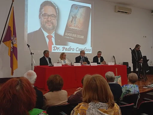 No passado sábado, 16 de maio. Romance de Isolete Pessoa apresentado na Biblioteca Municipal de Cantanhede