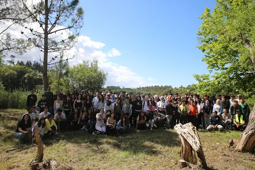 A iniciativa decorreu no âmbito da Semana Europeia da Juventude. Trilho da Lagoa dos Teixoeiros juntou jovens em contacto com a natureza na Tocha