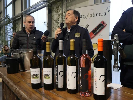 Castelo de Paiva | CASA DE ALGAR APRESENTOU EM SARDOURA VINHOS DA COLHEITA DE 2025. “PATA DA BURRA “ MANTÊM A QUALIDADE HABITUAL