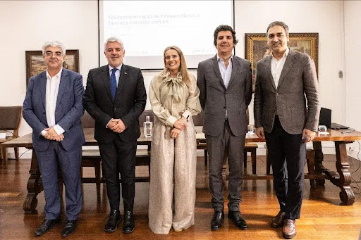 Projeto de telemonitorização com tecnologia 5G reforça resposta integrada à população em Viseu Dão Lafões