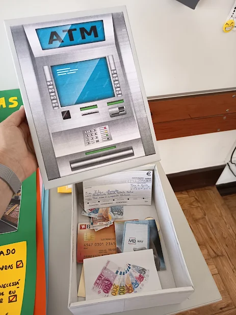 CRIANÇAS DA MARINHA GRANDE EXPLORAM O MUNDO DA LITERACIA FINANCEIRA COM O GASPAR