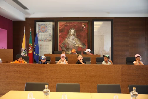 Crianças do ATL do Agrupamento de Escolas Gândara-Mar visitam a Câmara Municipal de Cantanhede