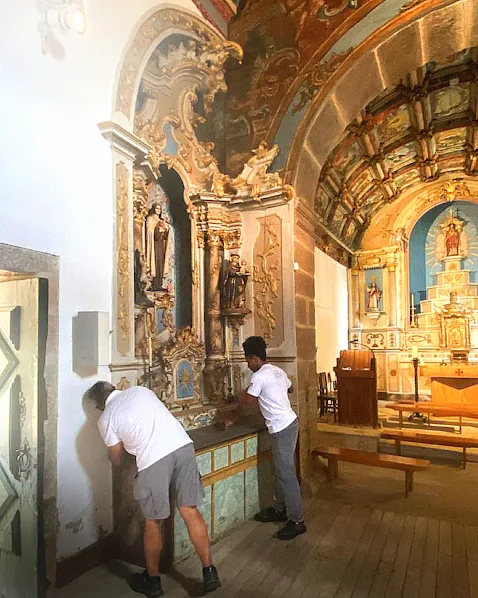 Retábulos de igrejas da Rota do Românico recebem obras de conservação e restauro