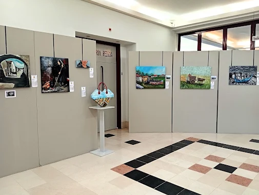 Cantanhede | Está patente na Biblioteca Municipal até final de setembro. Exposição permite recordar Cantanhede de outrora