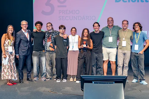12ª edição Apps for Good: Escola Secundária de Gafanha da Nazaré conquista 3º lugar na categoria Ensino Secundário com o projeto Black Glove