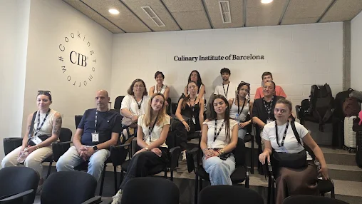 Marinha Grande | ALUNAS DA EPAMG TERMINAM HOJE VIAGEM-PRÉMIO A BARCELONA